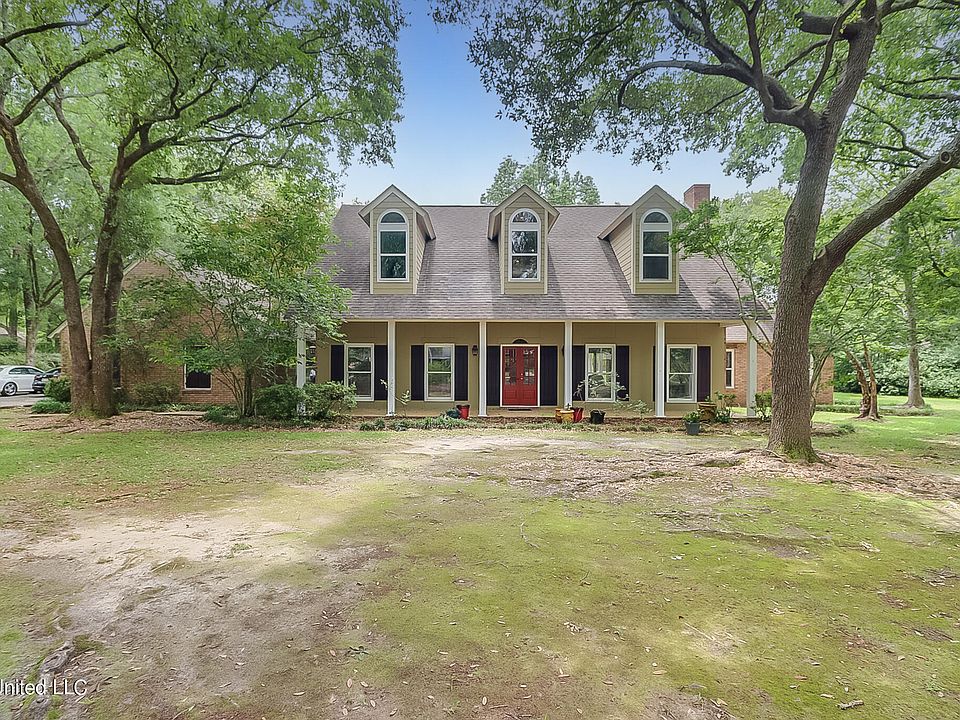1st image of 12633 Oak Forest Dr
