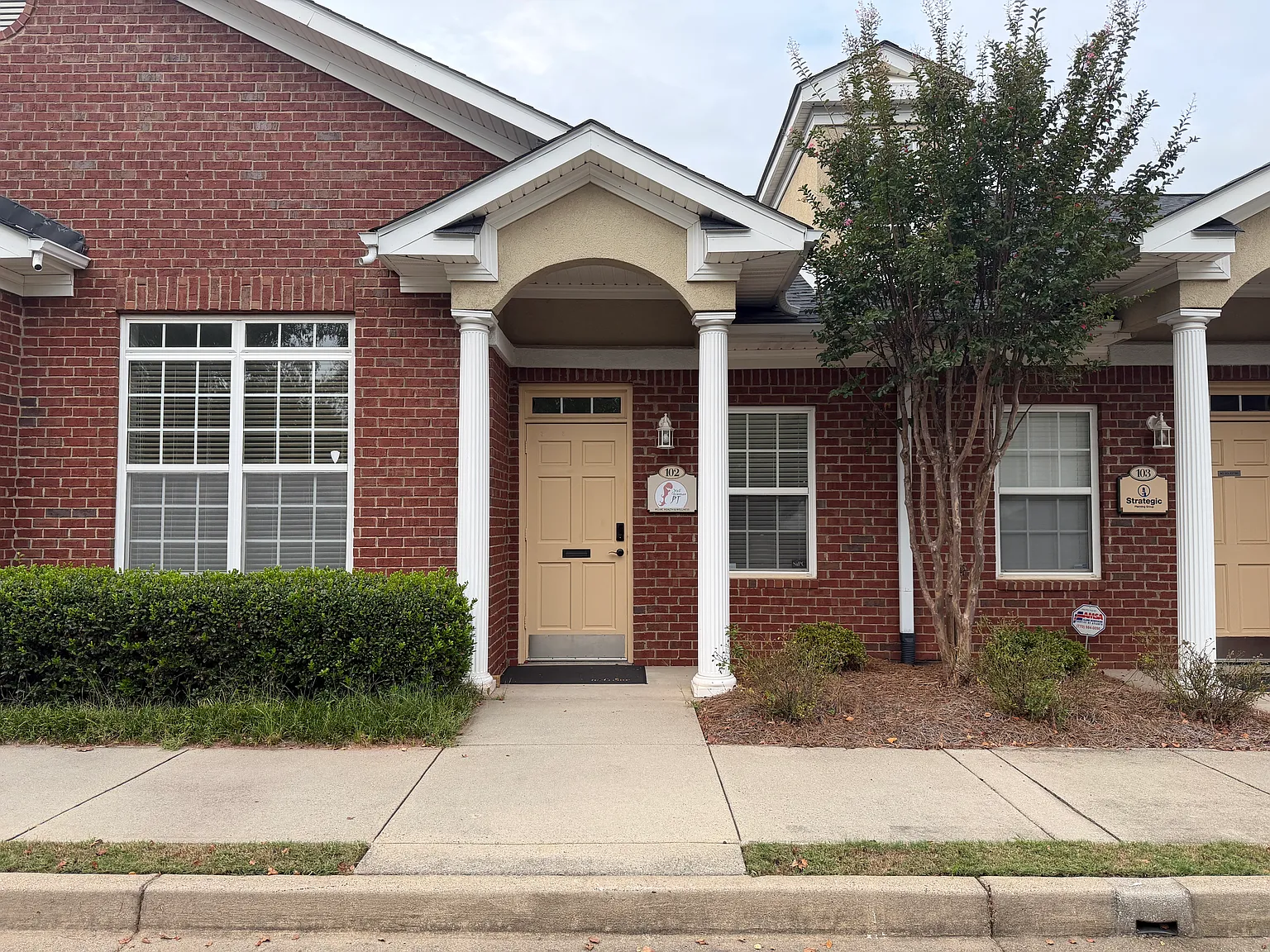 1 bed, 154 sqft, $800 — Photo 1