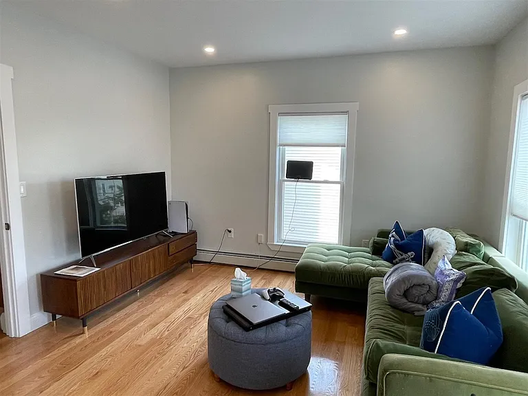33 High St #1 — Photo 17