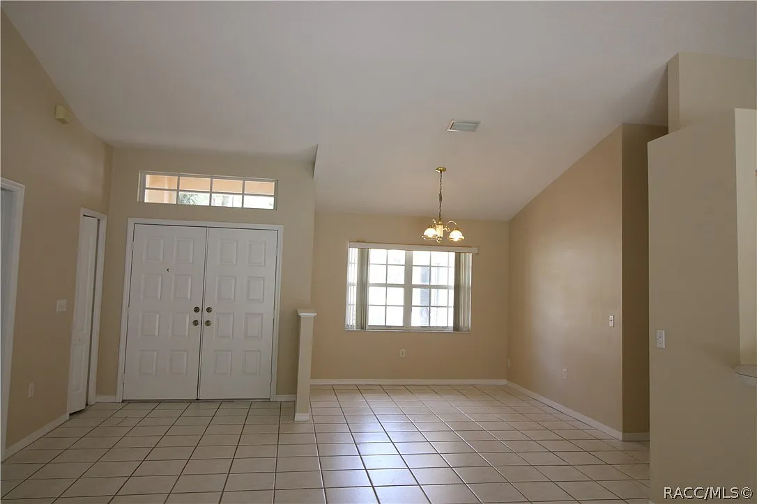 Canterbury Lake Estates — Photo 3