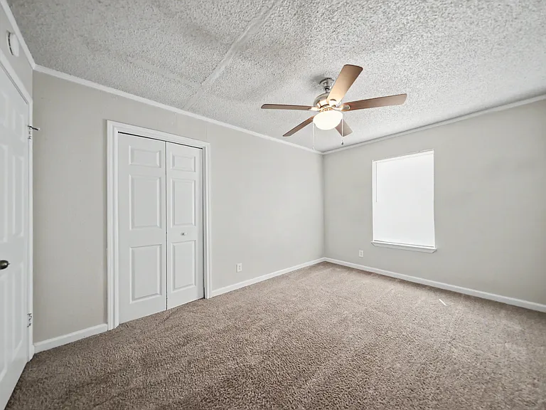 1804 Ruiz Dr — Photo 11