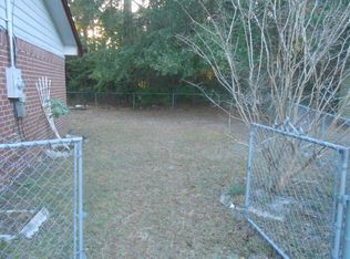 1007 Ogeechee Rd, Hinesville, GA 31313