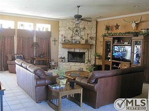 4th image of 1057 Creek Hollow Ln