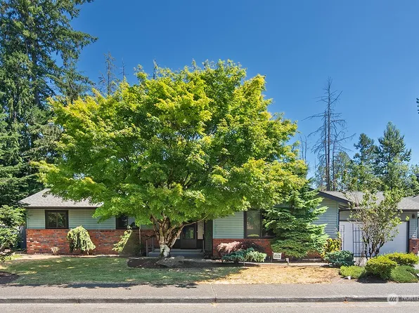 10415 10th Drive SE, Everett, WA 98208