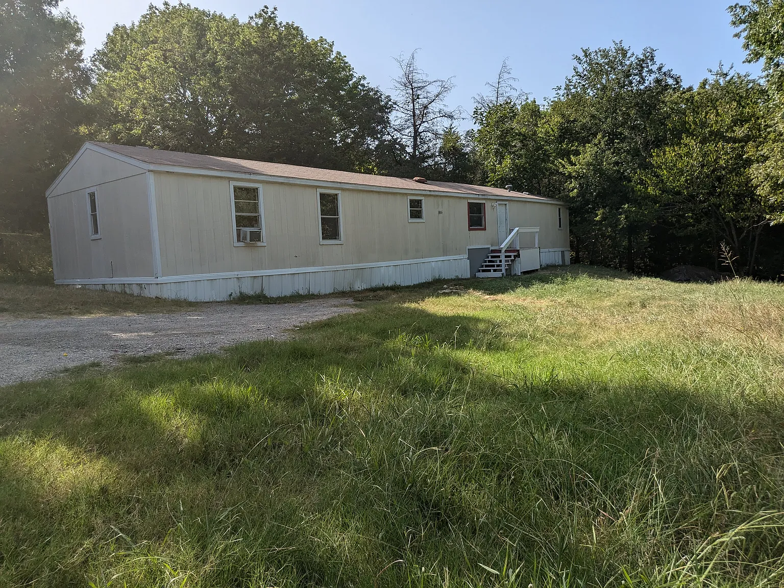 25 Charlsie Dr — Photo 2