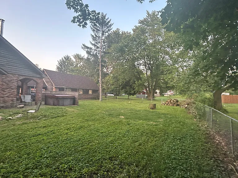 311 W Jefferson St — Photo 20