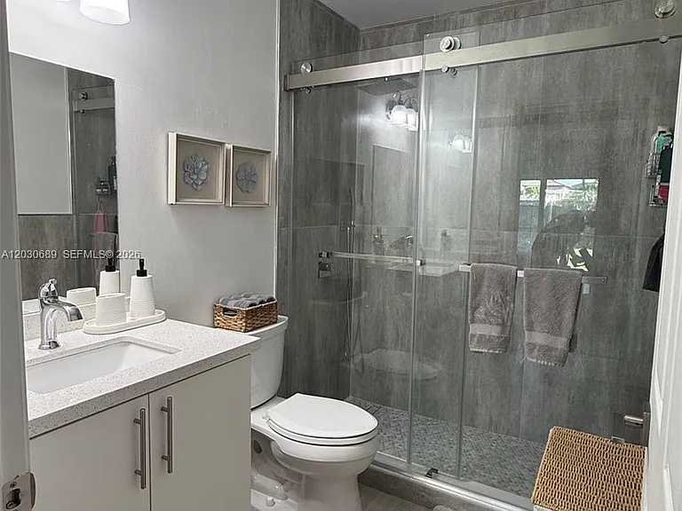 15262 SW 115th Ter — Photo 10