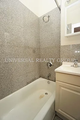Rented by Universal Realty Group | media 14