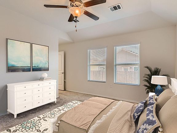 3rd image of 3501 Breckenridge Dr