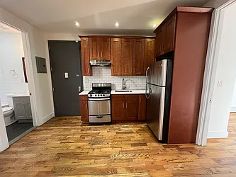 597 Wyona Street, #2F