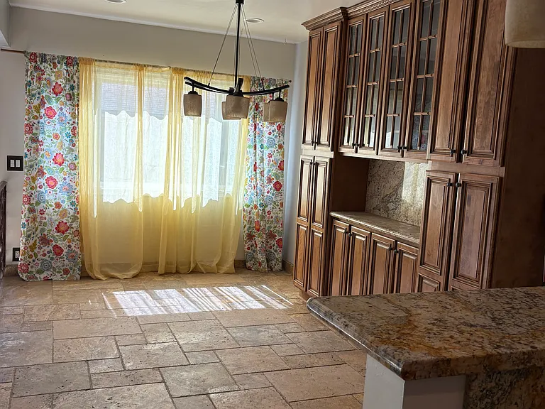 6601 Louise Ave #1 — Photo 7