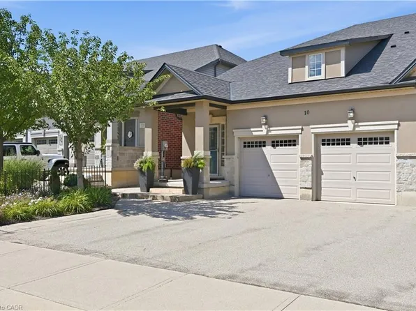 10 Kopperfield Ln, Hamilton, ON L0R 1W0