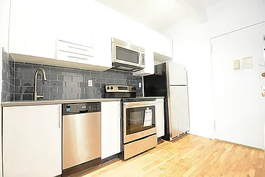 Rented by Mdrn Residential