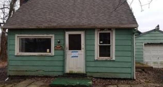 1st image of 2215 Wilson Dr