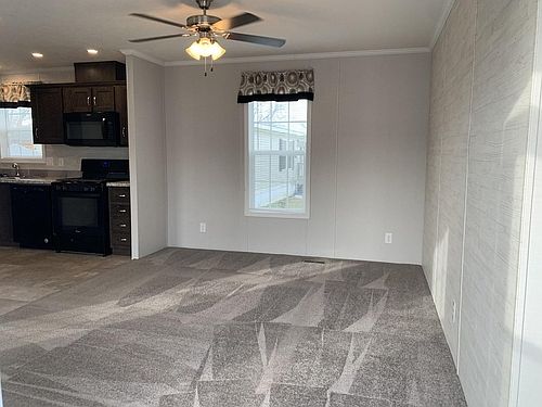 2nd image of 1851 Everest Dr