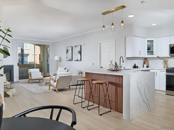 12372 Carmel Country Rd Unit 207, San Diego, CA 92130