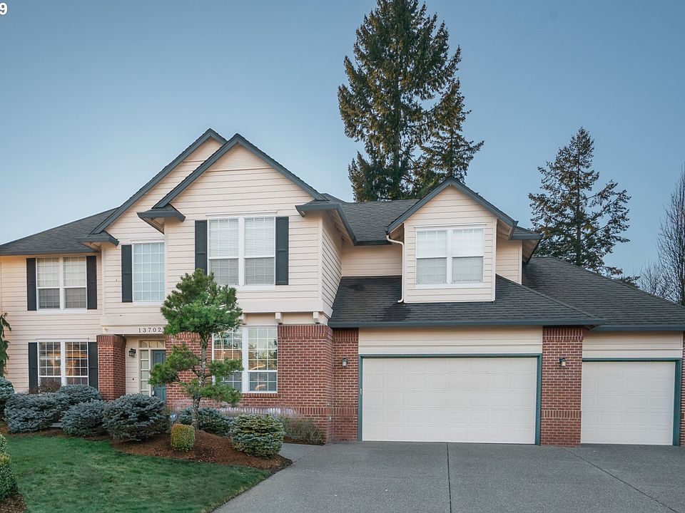 1st image of 13702 NE 45th Pl
