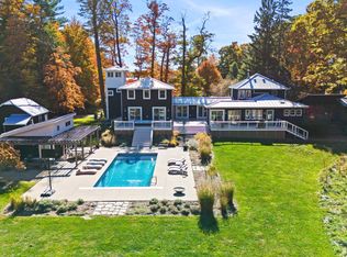 8145 East Rd, Three Oaks, MI 49128