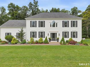 34 Foxglove Circle, Haddam, CT 06441