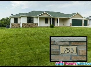 755 River Park Rd SE, Oronoco, MN 55960