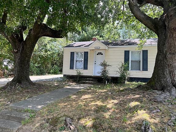 2nd image of 121 Liberty Dr