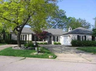 29387 S Seaway Ct, Harrison Township, MI 48045
