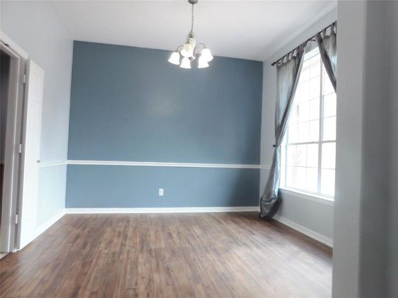 2nd image of 1016 Fleetwood Cove Dr