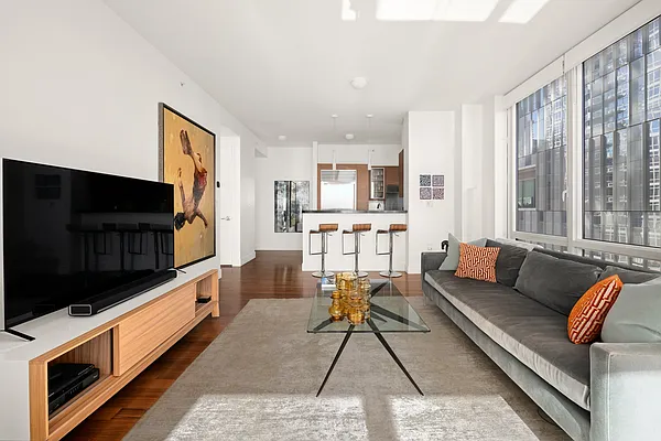 Rented by Compass | media 2