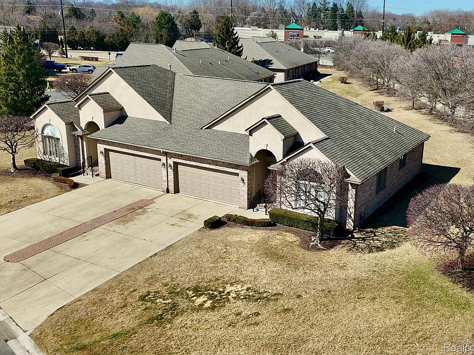 1st image of 15315 E Hunters Pointe Dr
