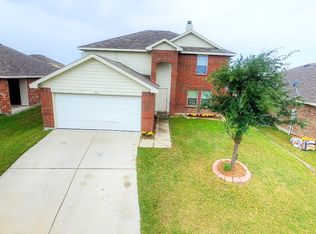 4909 Water Ridge Ln, Fort Worth, TX 76179