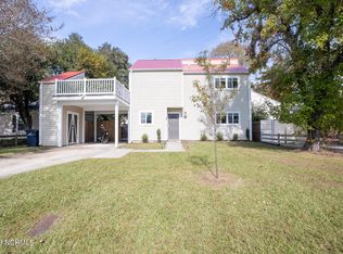 204 Doris Ave E, Jacksonville, NC 28540