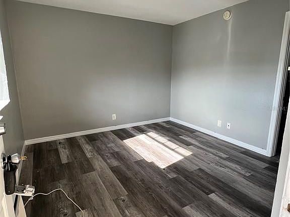 3rd image of 2025 7th St S APT 6