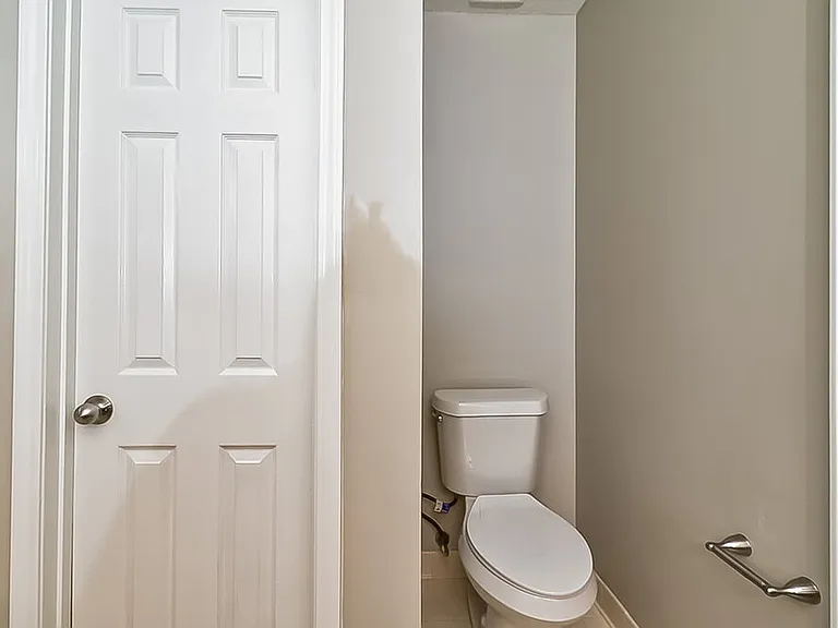 8419 Duval Ave — Photo 11
