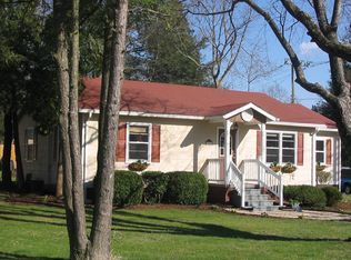 1510 Ridgewood Blvd, Hendersonville, NC 28791