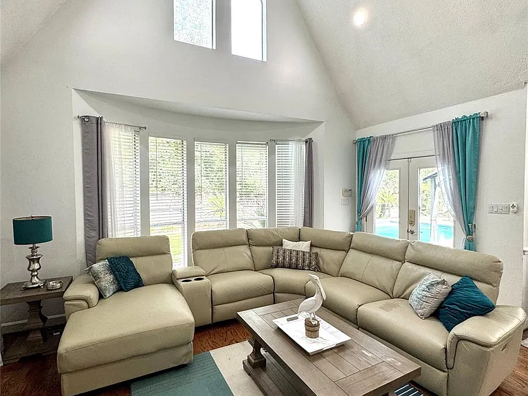 59 Acorn Cluster Ct — Photo 23