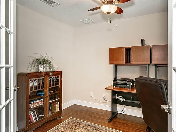 5th image of 2015 Larkspur Cir