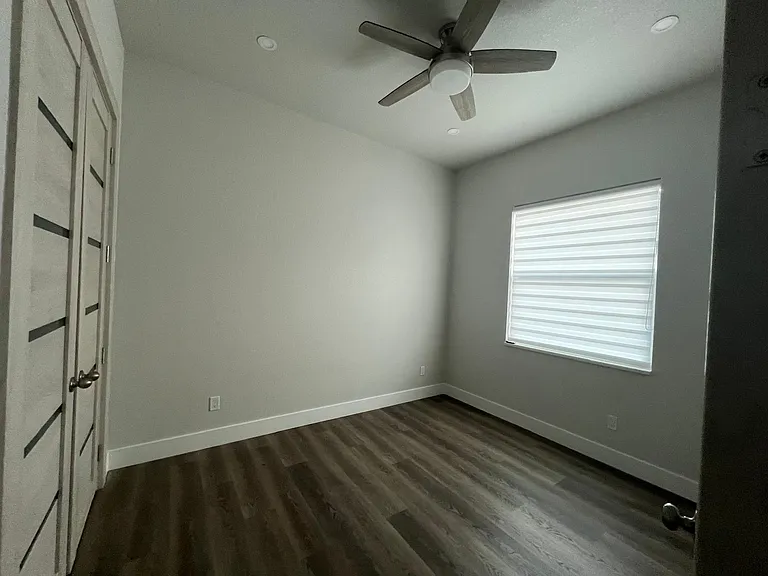 5150 Jessamine Ave — Photo 18