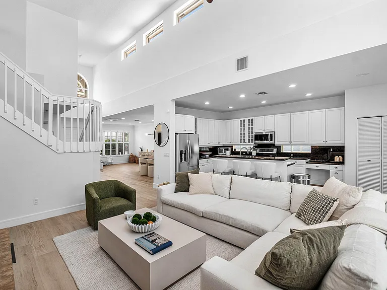 7766 Monarch Ct — Photo 11