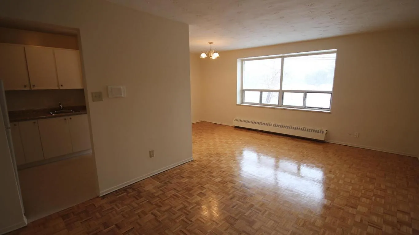 Westview Apartments - Mississauga — Photo 4