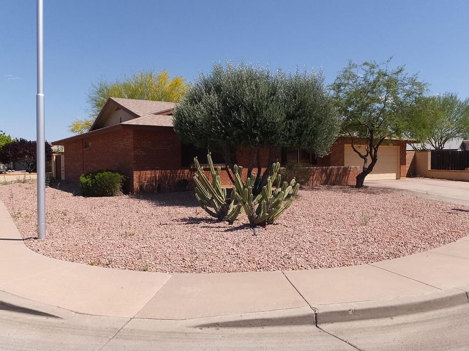 1st image of 4529 E Emelita Ave