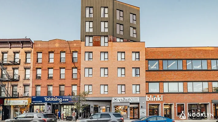 Rented by Nooklyn NYC LLC | media 21