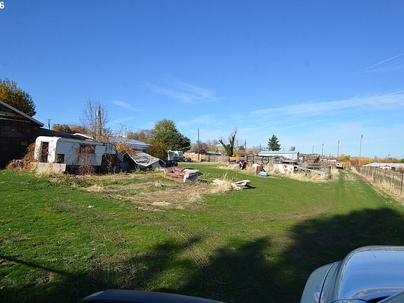 5th image of 720 SW Birch St