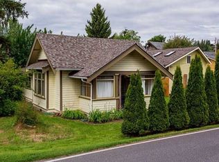1706 24th St, Bellingham, WA 98225
