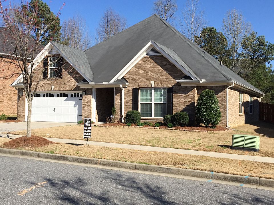1st image of 997 Park Hollow Way