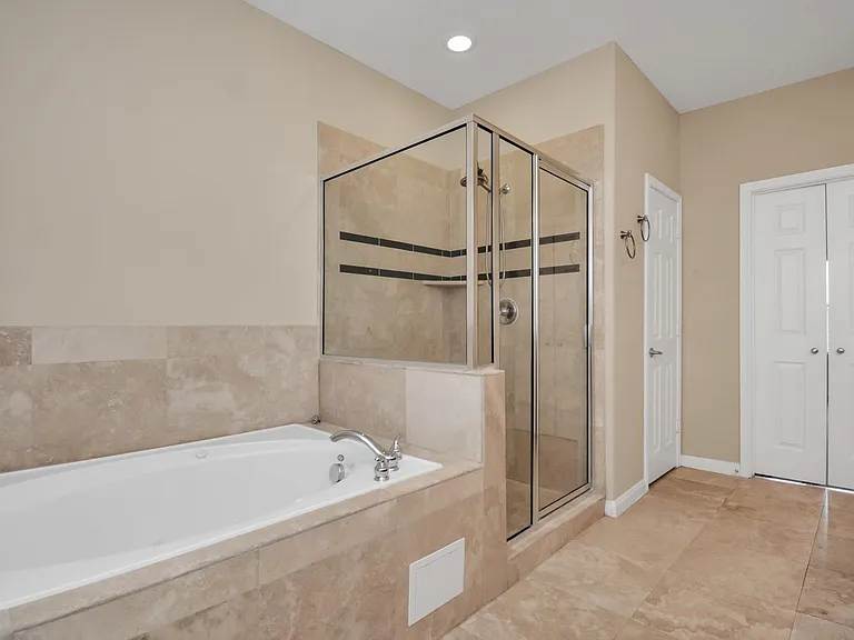1137 W 24th St #A — Photo 20