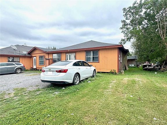 2nd image of 6116 N Abram Rd