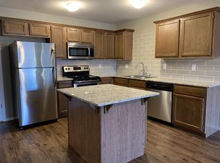 3000 SW Deerfield Blvd #2, Bentonville, AR 72713