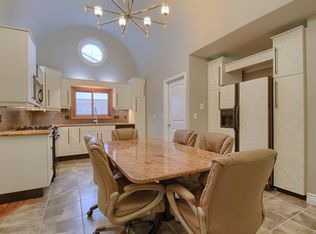 27539 James St, Warren, MI 48092