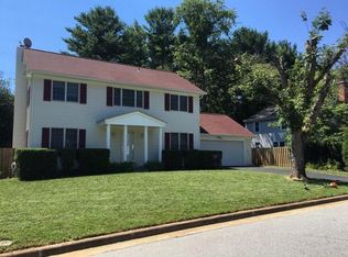 6008 Wilmington Dr, Burke, VA 22015