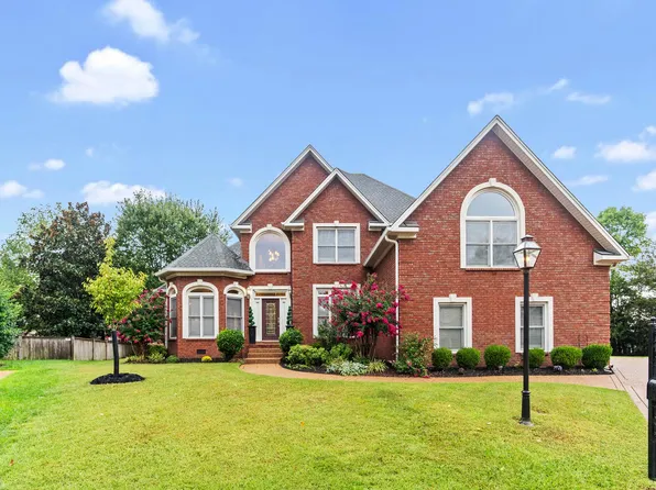 2121 Amanda Meadow Ct, Hermitage, TN 37076